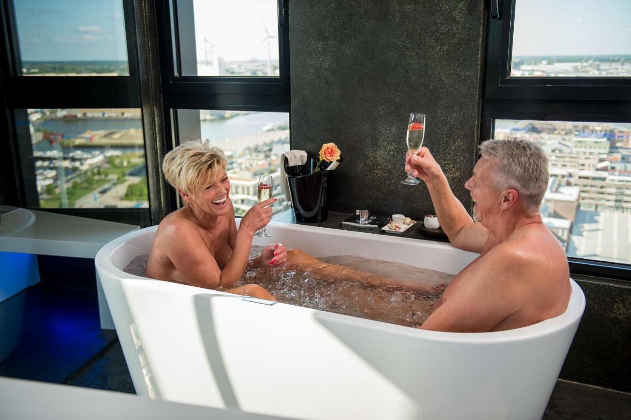 Apartamento SkyNooz-exclusive privé wellness penthouse Amberes Exterior foto